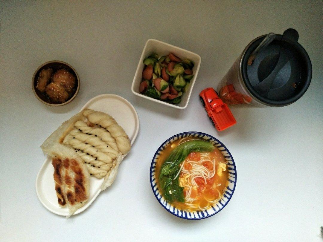 莲藕鸡胸小肉饼