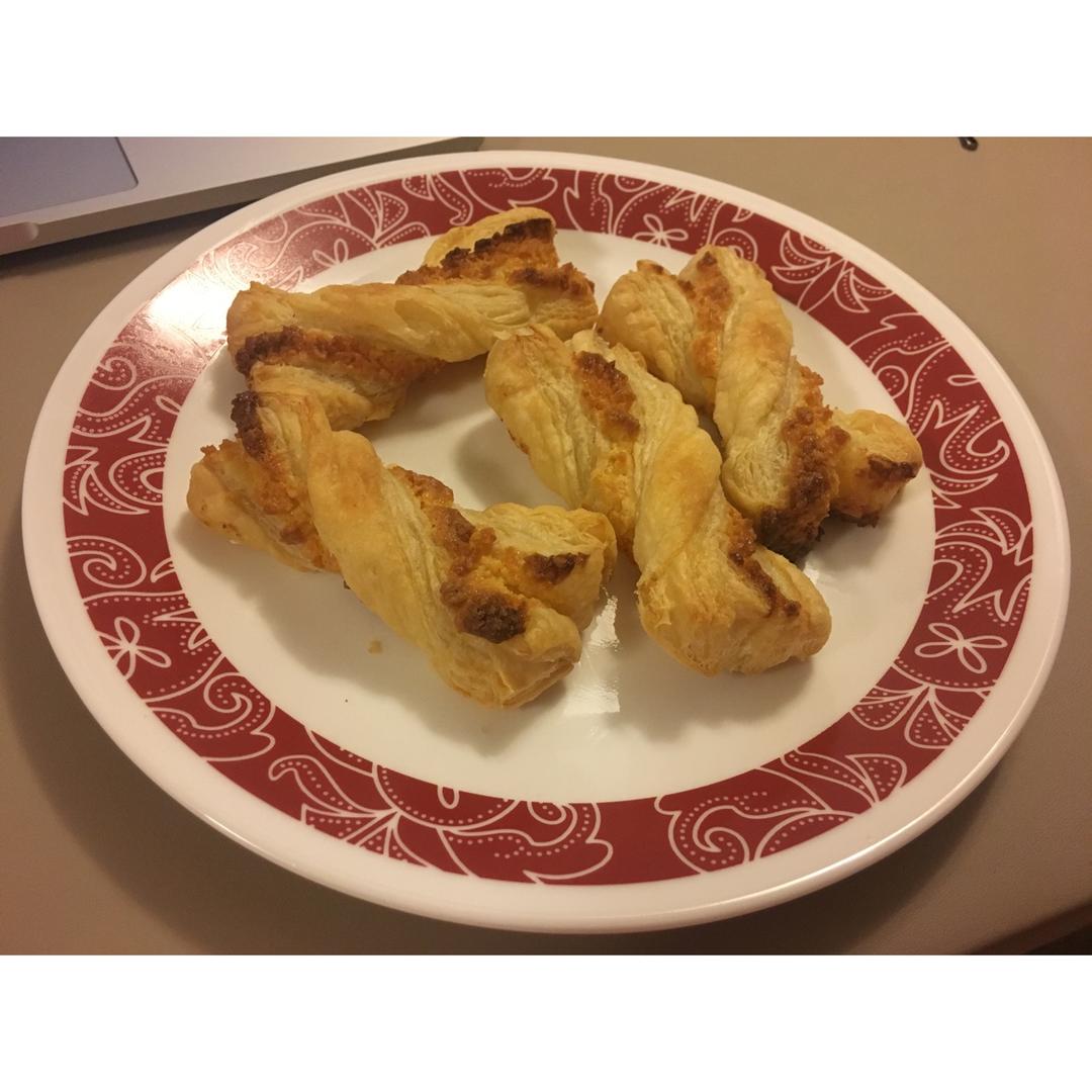 饼皮千层椰蓉酥