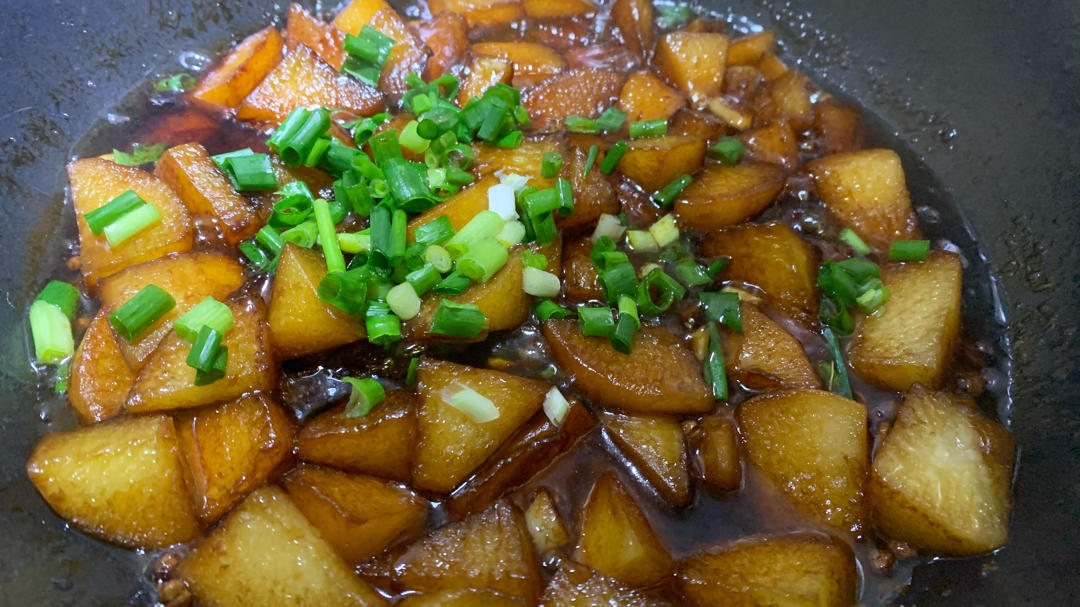 油焖萝卜好吃到停不下来