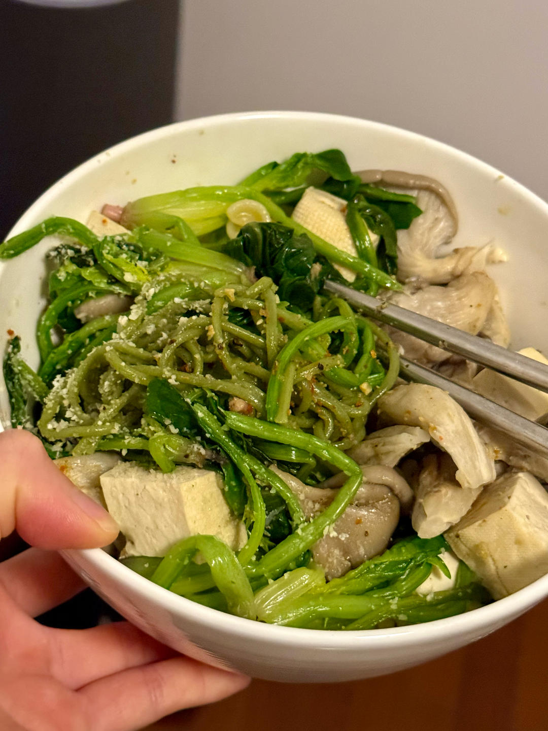 不涩口又嫩的清炒菠菜