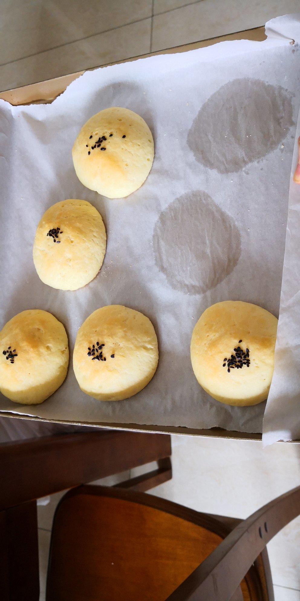 打发淡奶油的终极消耗配方—嫩到没朋友的奶油软面包