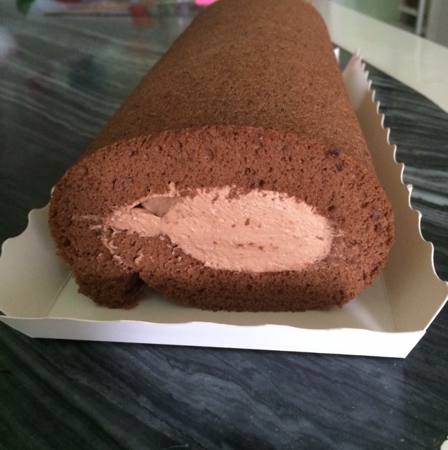 甘纳许巧克力蛋糕卷