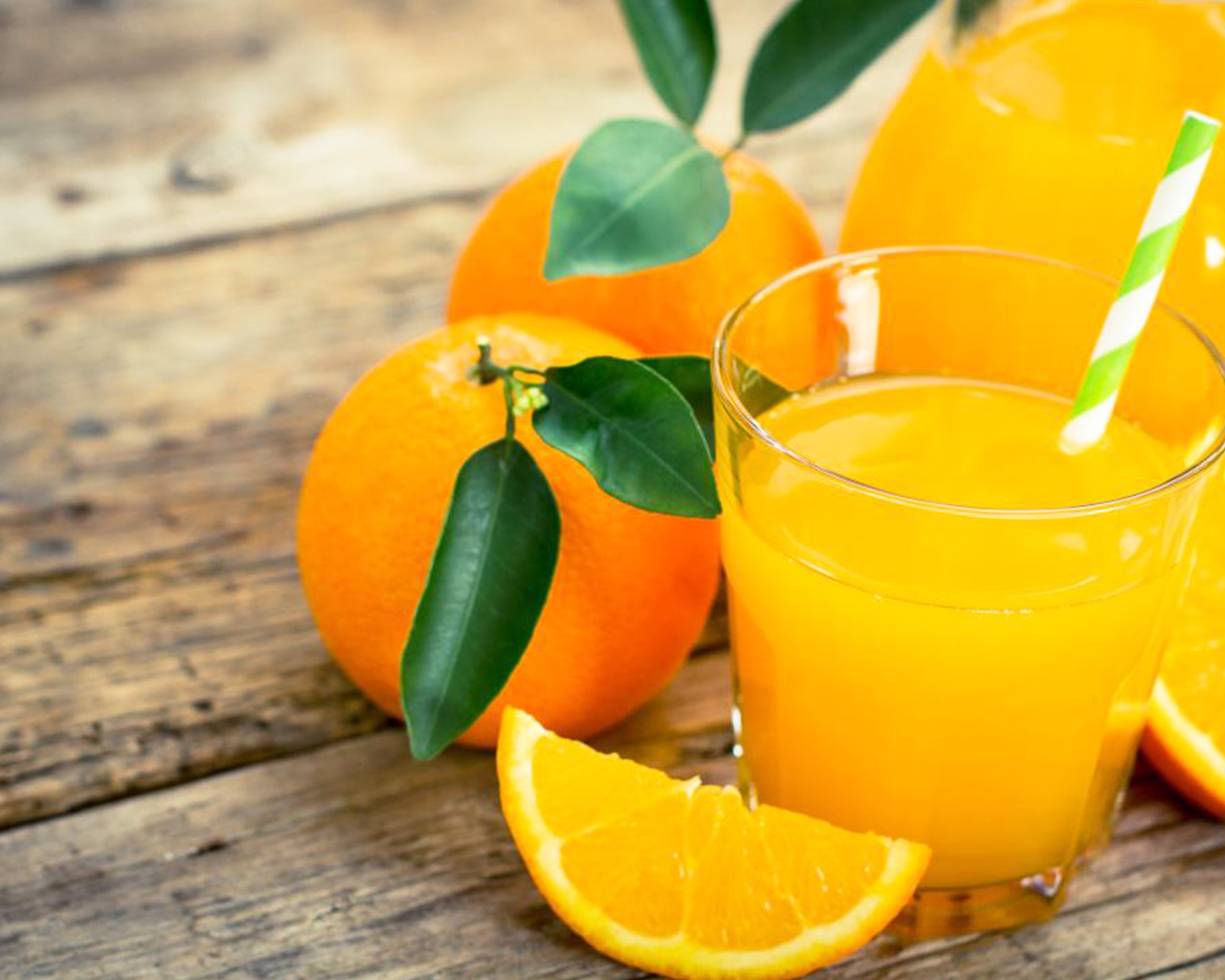鲜榨橙子梨汁🍊的做法