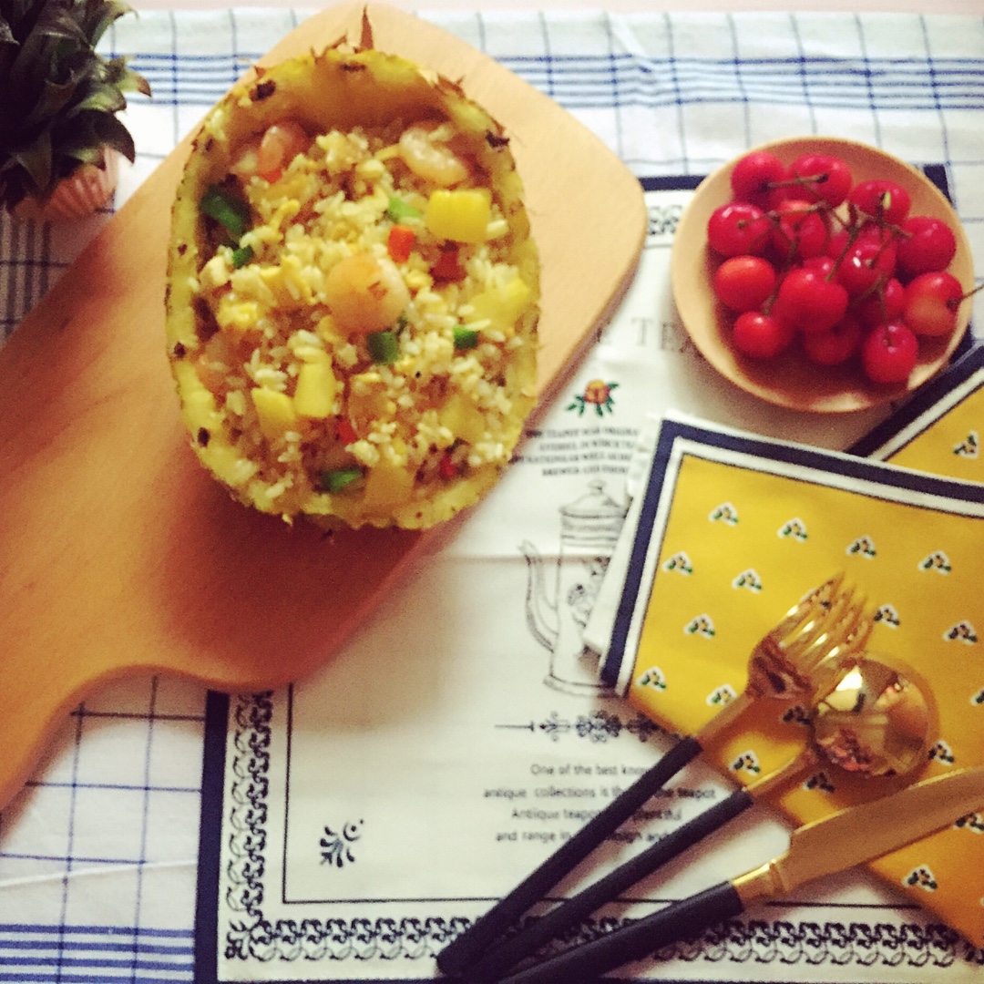 泰式菠萝炒饭