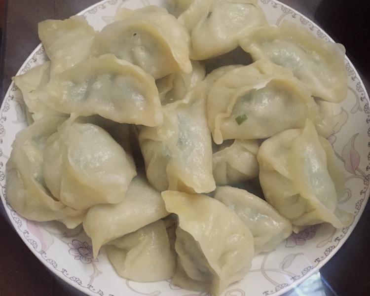 韭菜鲜肉蒸饺