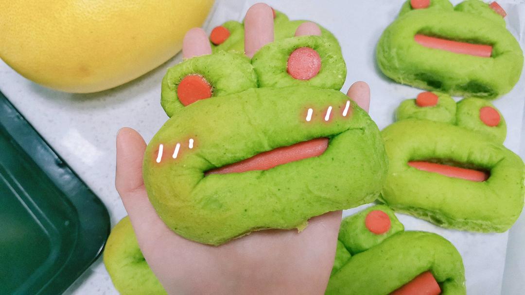 小青蛙面包