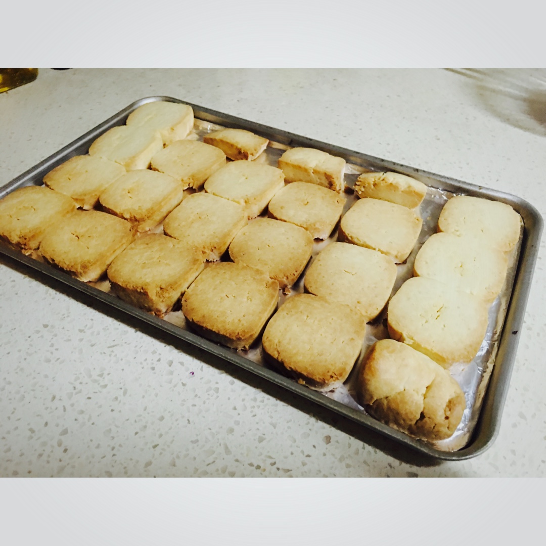 【炼乳脆饼•硬】非常简单的硬饼干