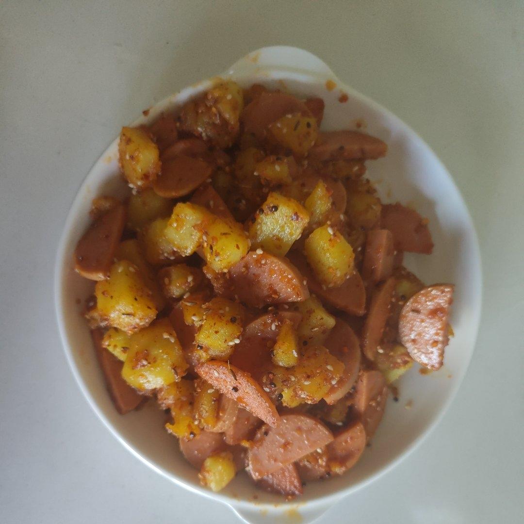 烧烤风味的土豆小香肠