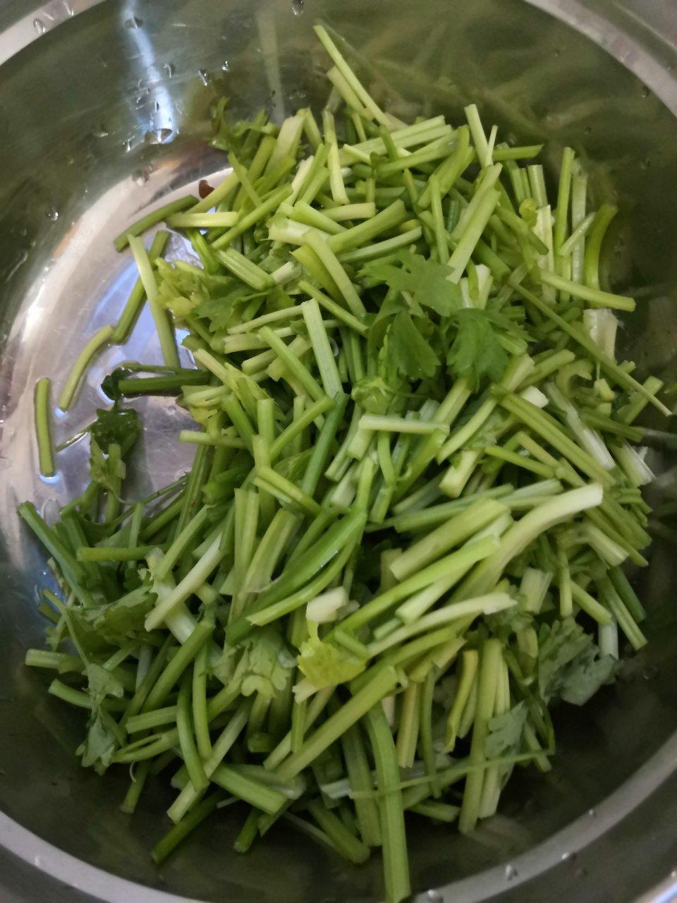 小炒牛肉（肉嫩味香）