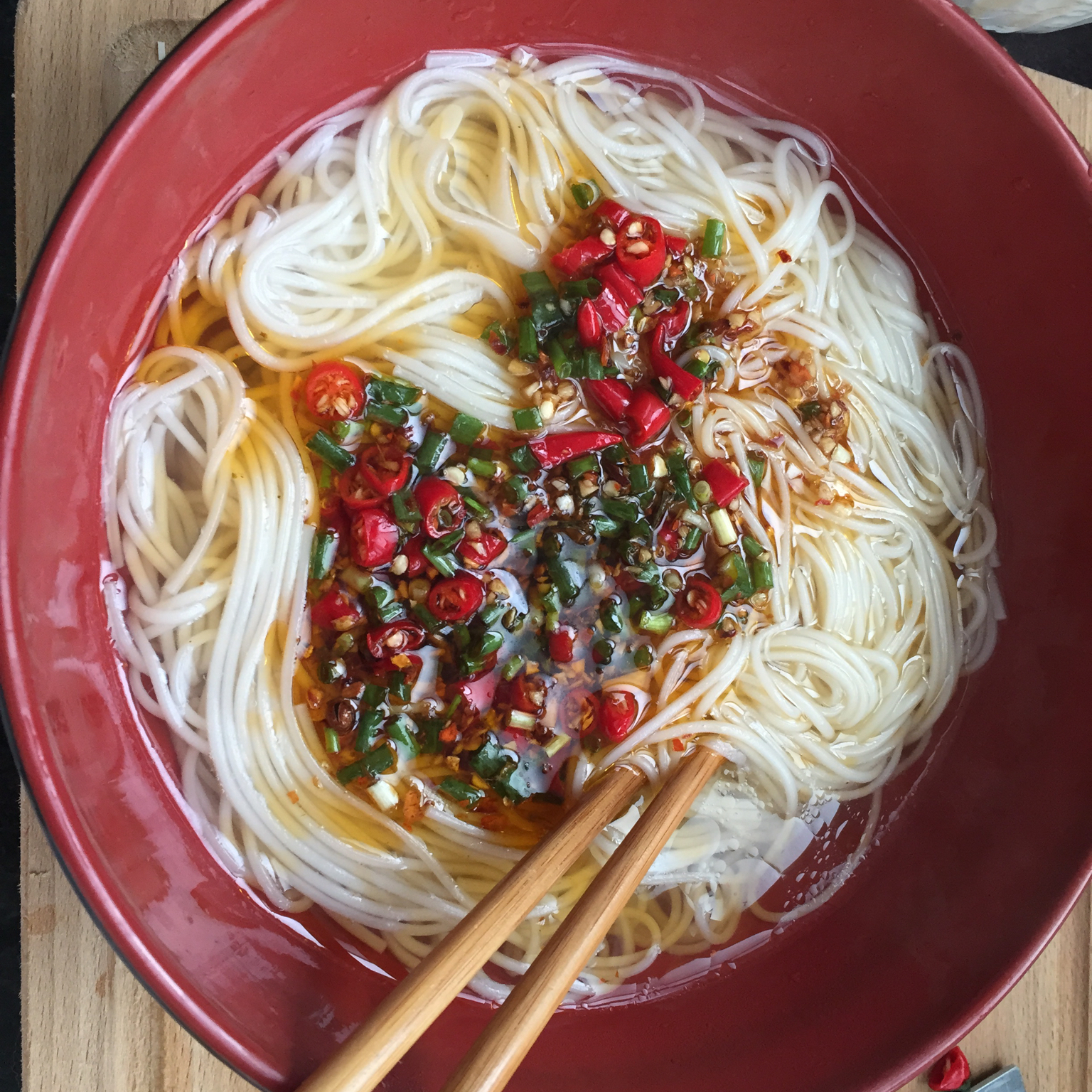 香辣酸汤面