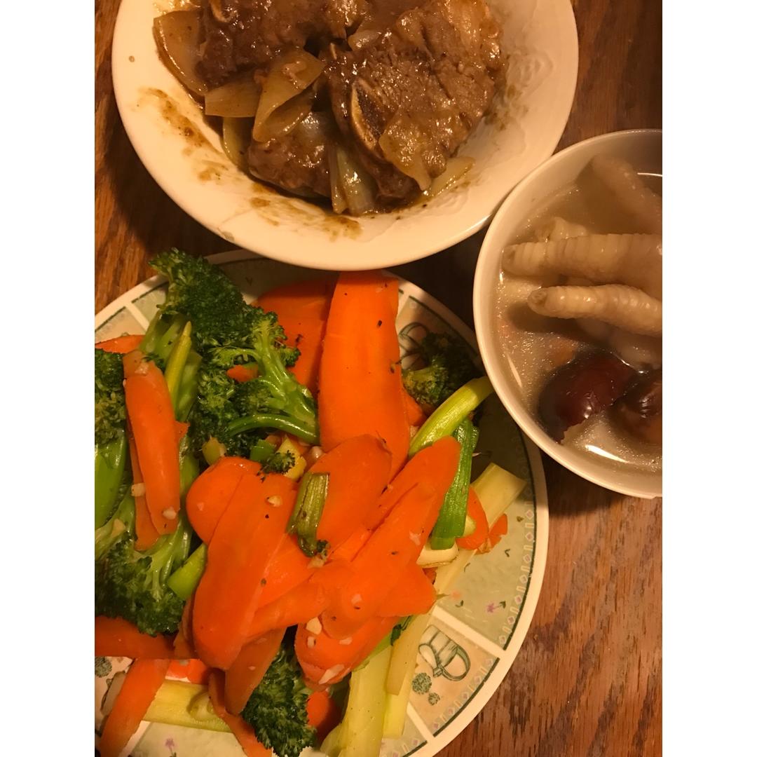 板栗鸡脚汤