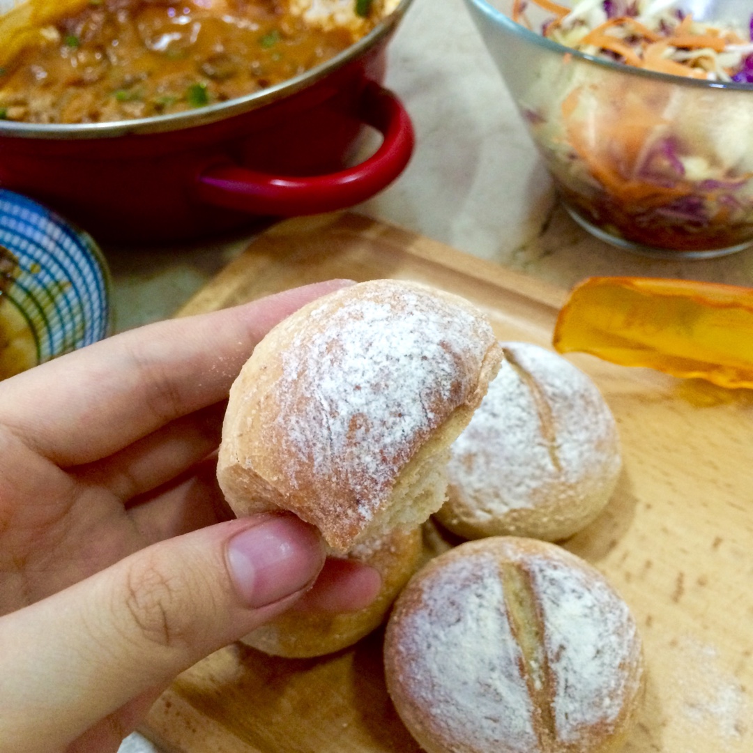 全麦法式小餐包（海绵酵种）