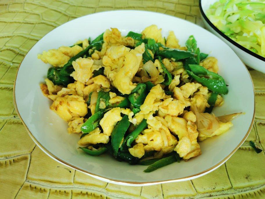厨师长教你：“青椒炒鸡蛋”的家常做法 ,非常下饭