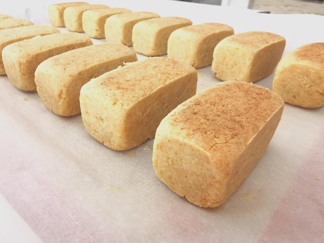 好吃到爆的凤梨酥 - 没有冬瓜，不是菠萝，就是真凤梨酥！