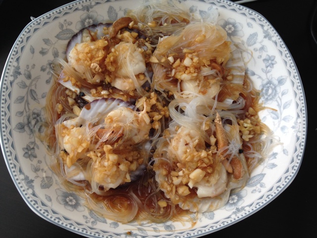蒜蓉粉丝蒸扇贝