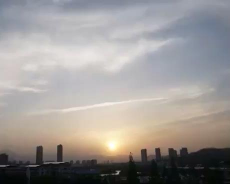 别错过日落和夕阳              时光很匆忙