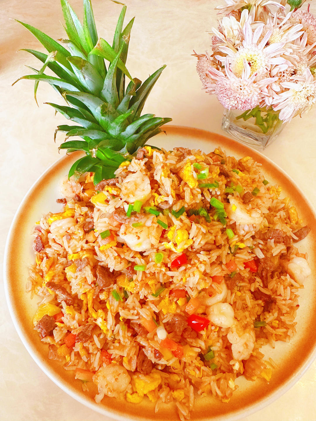 菠萝牛肉炒饭