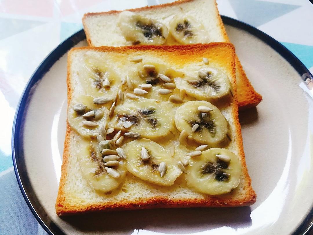香蕉烤吐司