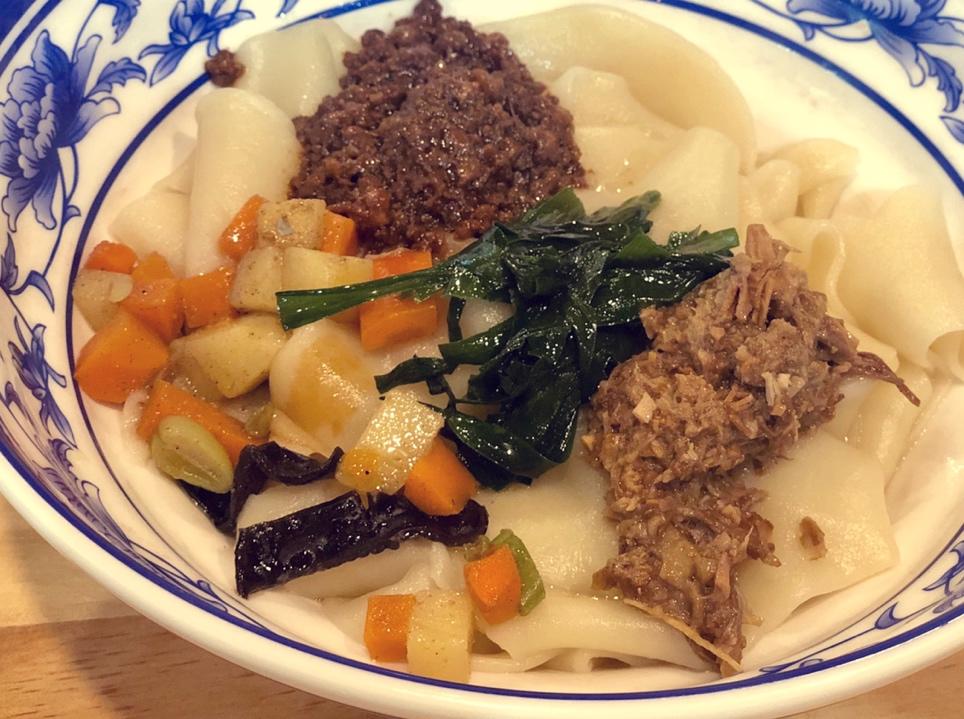 臊子肉拌面