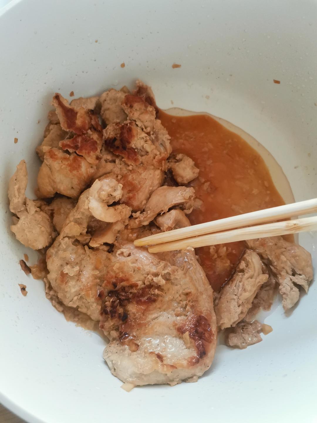 【嫩煎鸡胸肉】