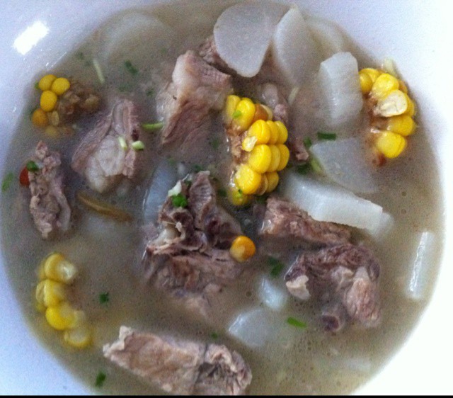 玉米排骨汤