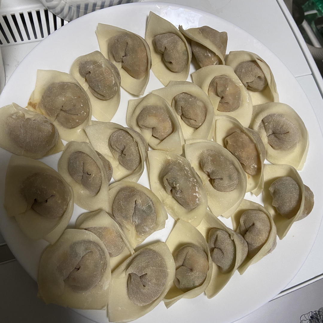 馄饨（两种包法）