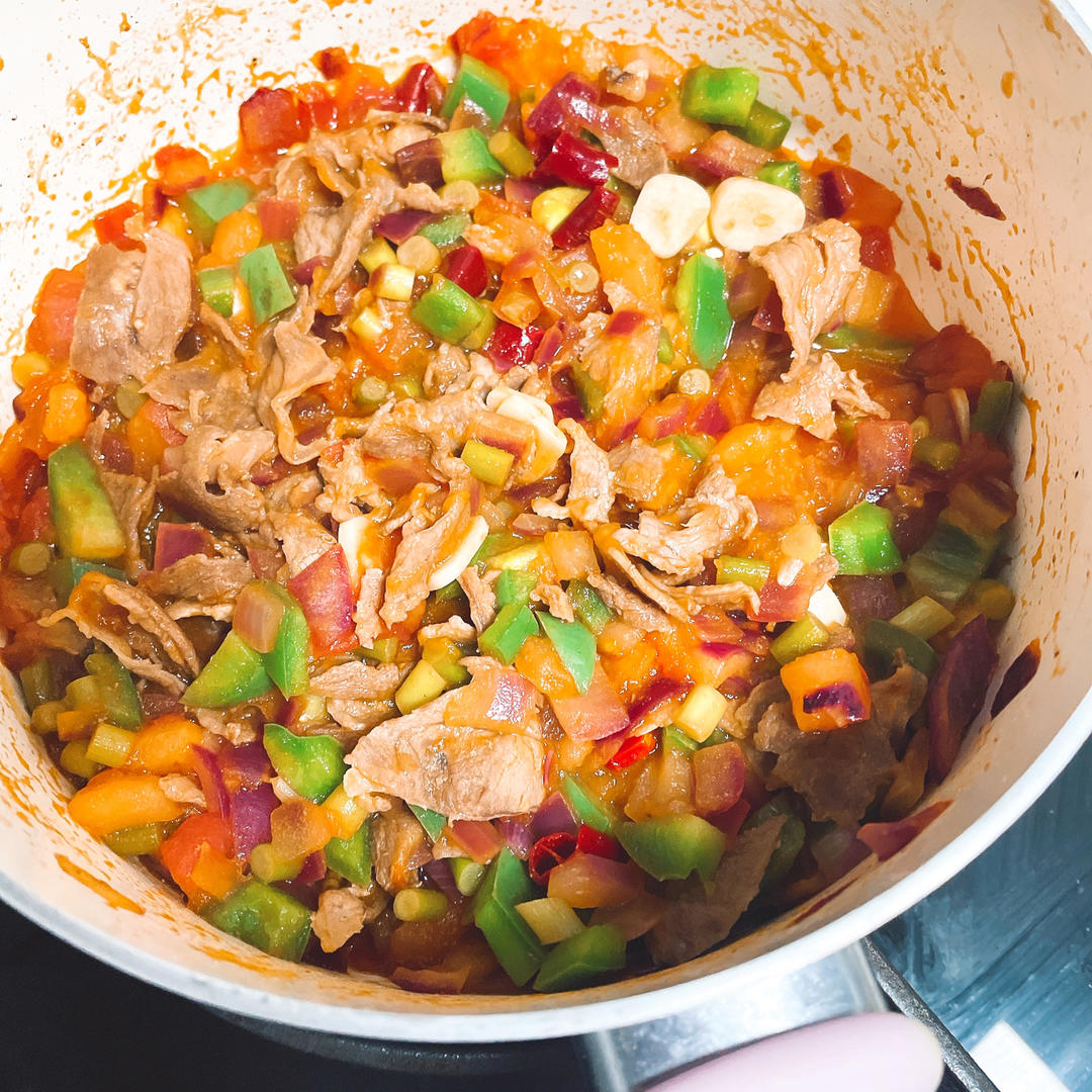 丁丁炒面正宗新疆味