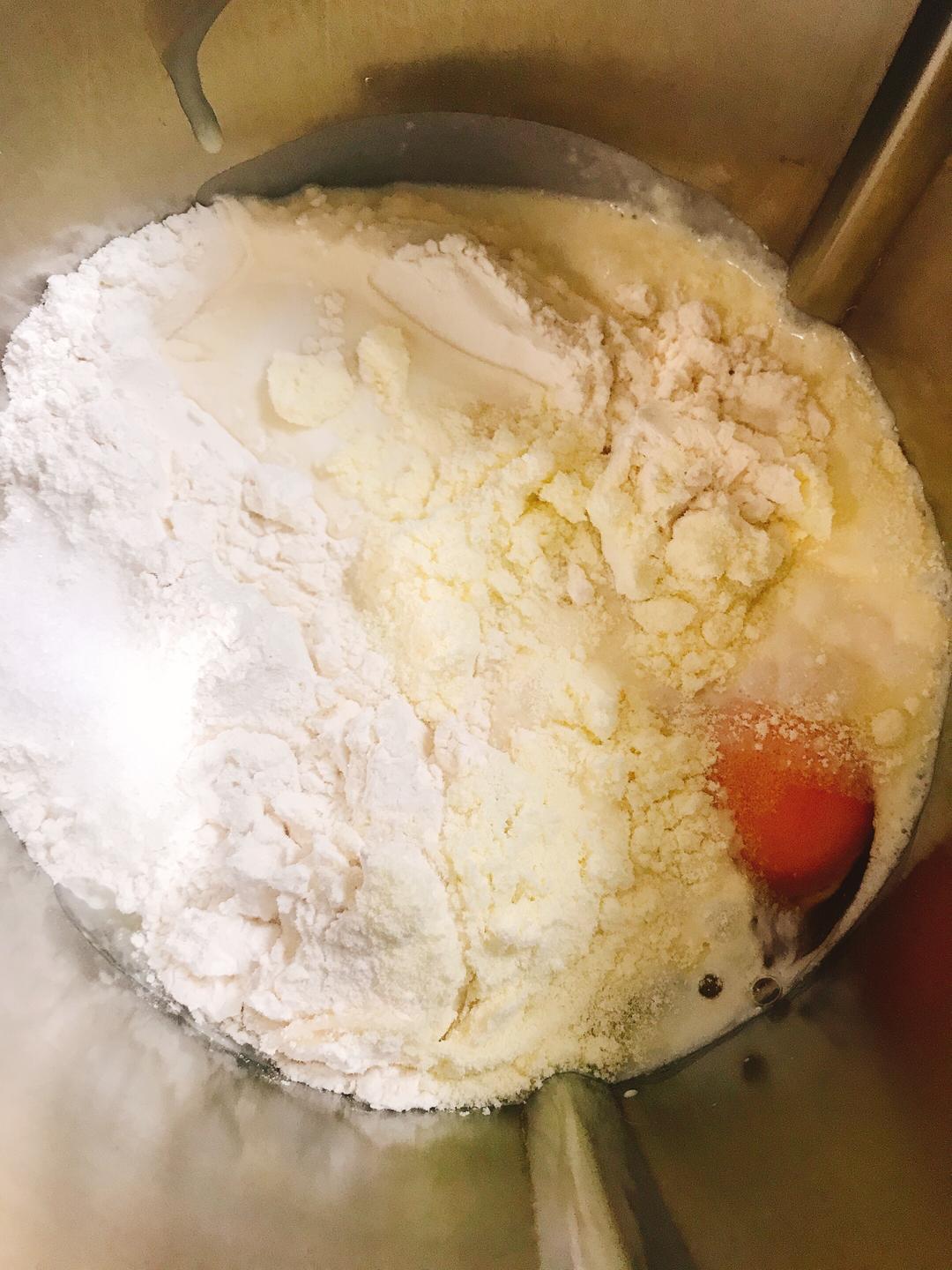 纯奶手撕吐司的做法 步骤1