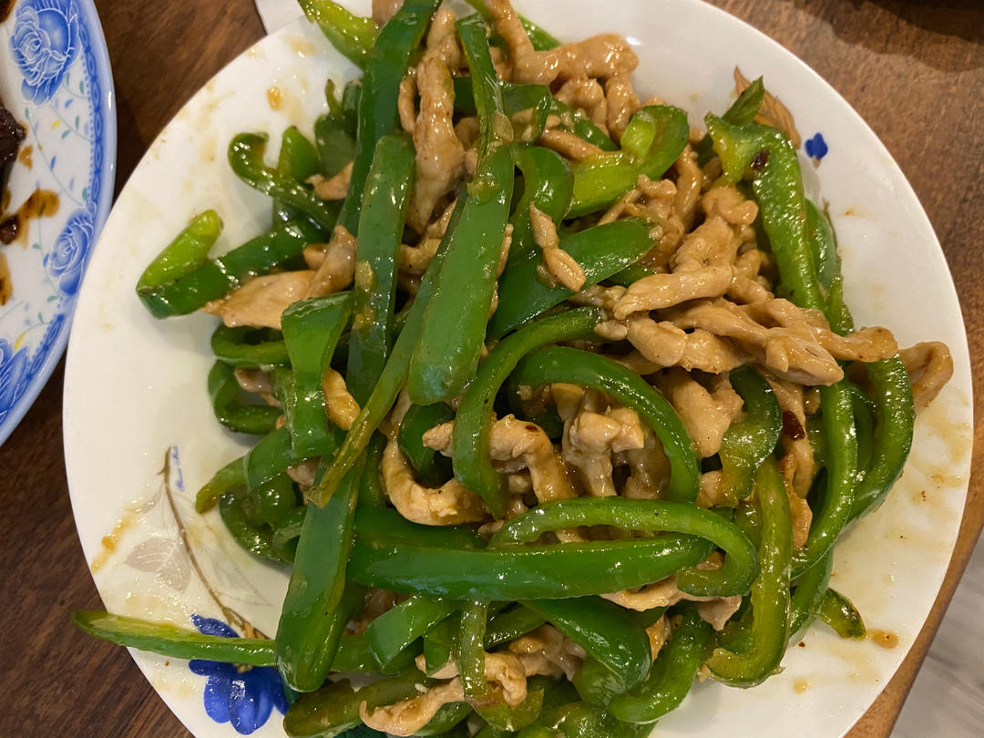 ‼️好吃到舔盘的青椒肉丝盖浇饭
