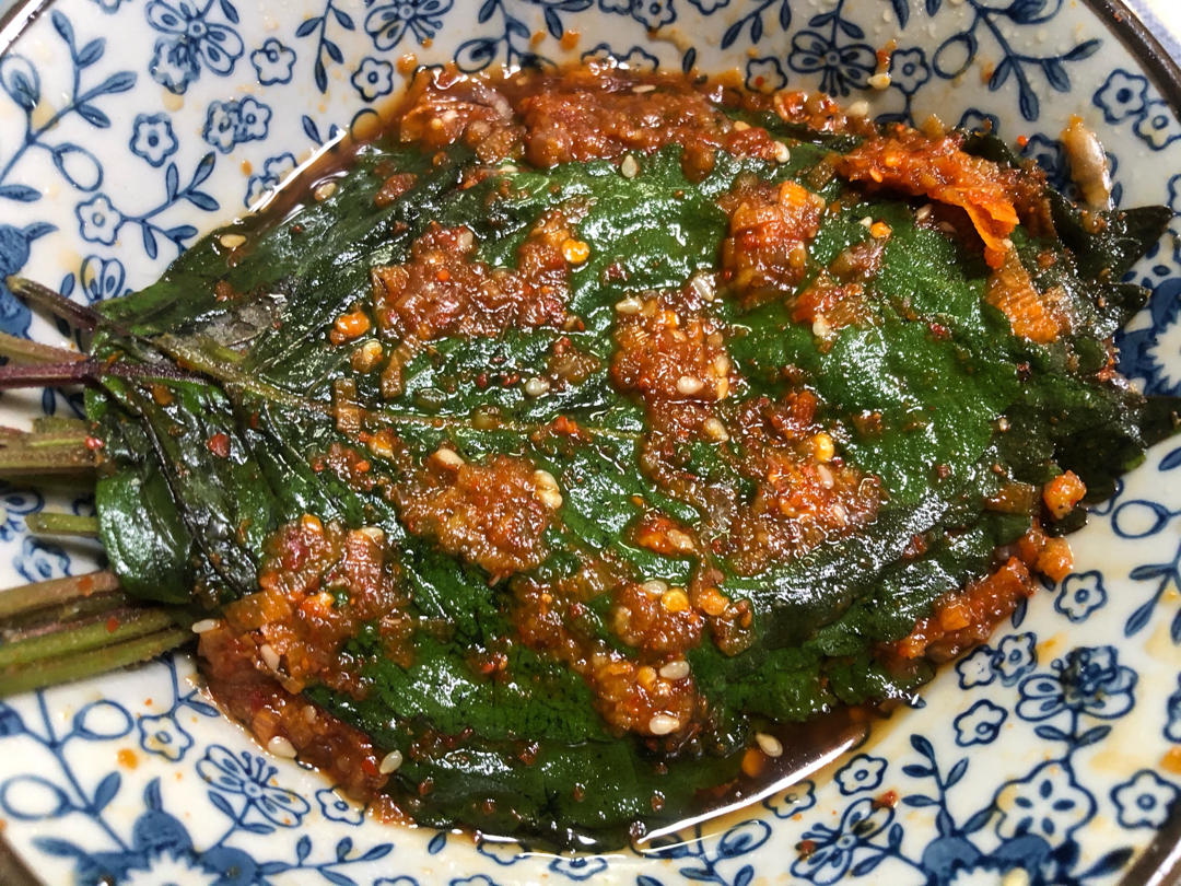 紫苏不只能包烤肉-朝鲜族腌苏子叶