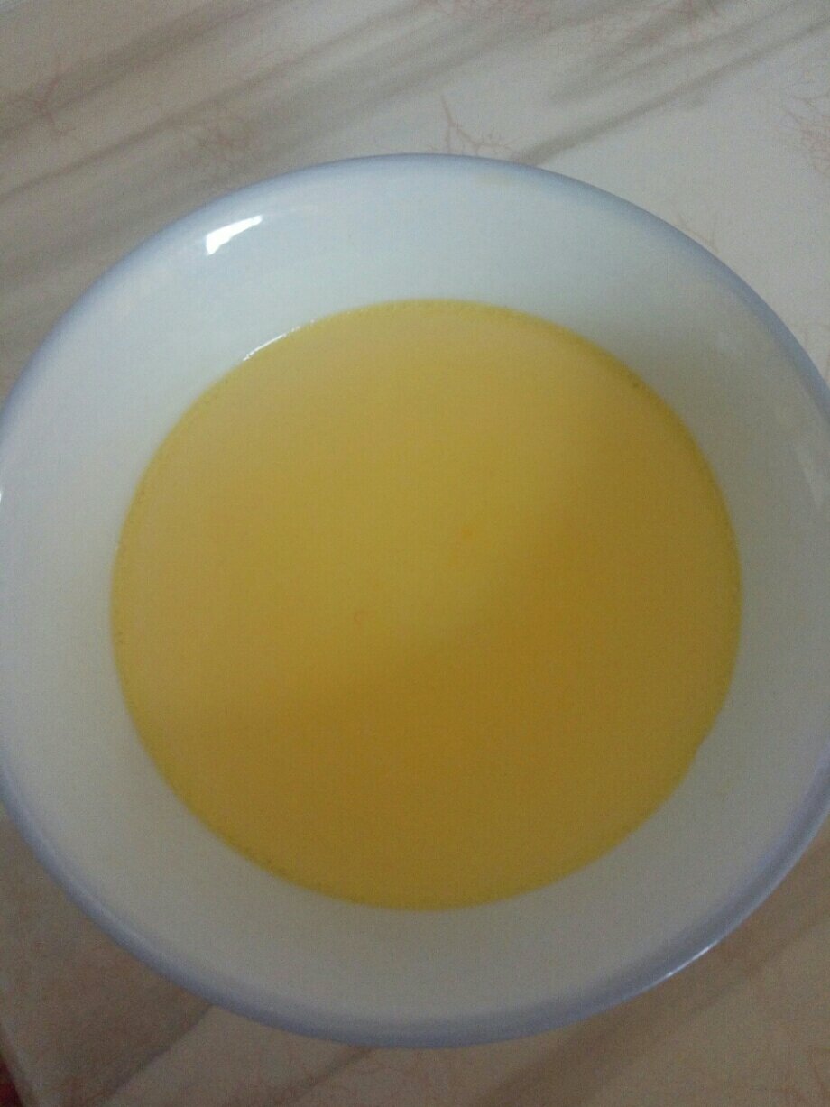 宝宝辅食：奶粉蛋黄布丁