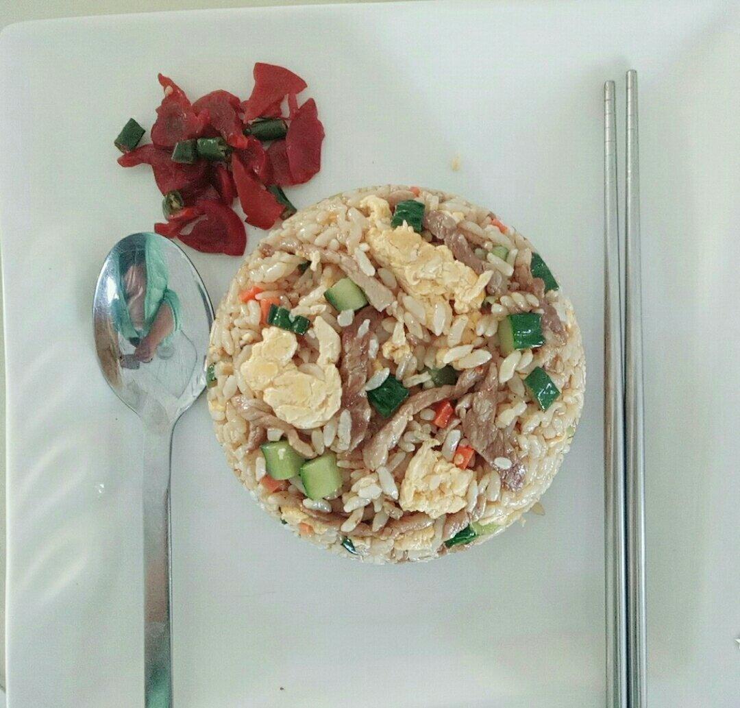 酱油炒饭(超级简单)