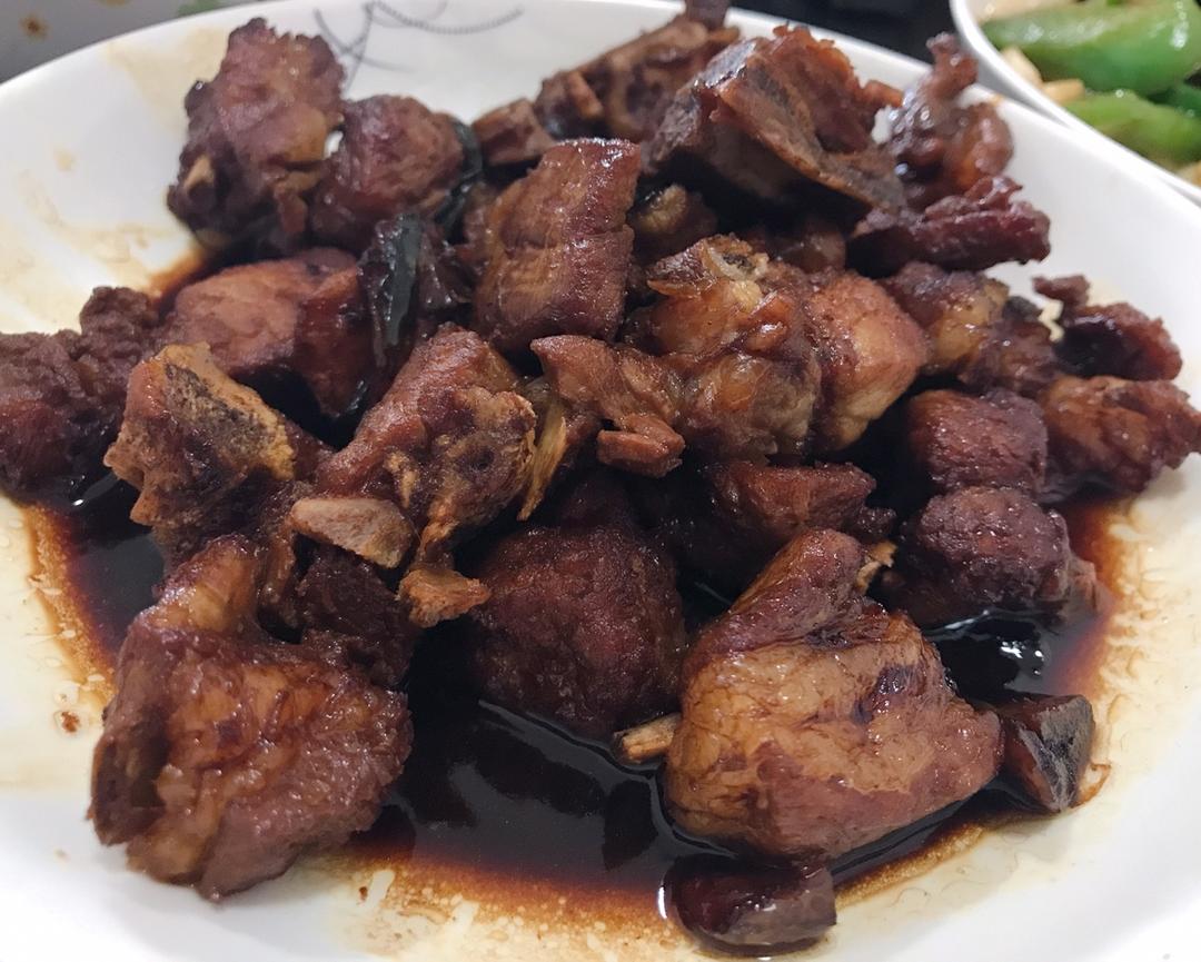 红烧排骨