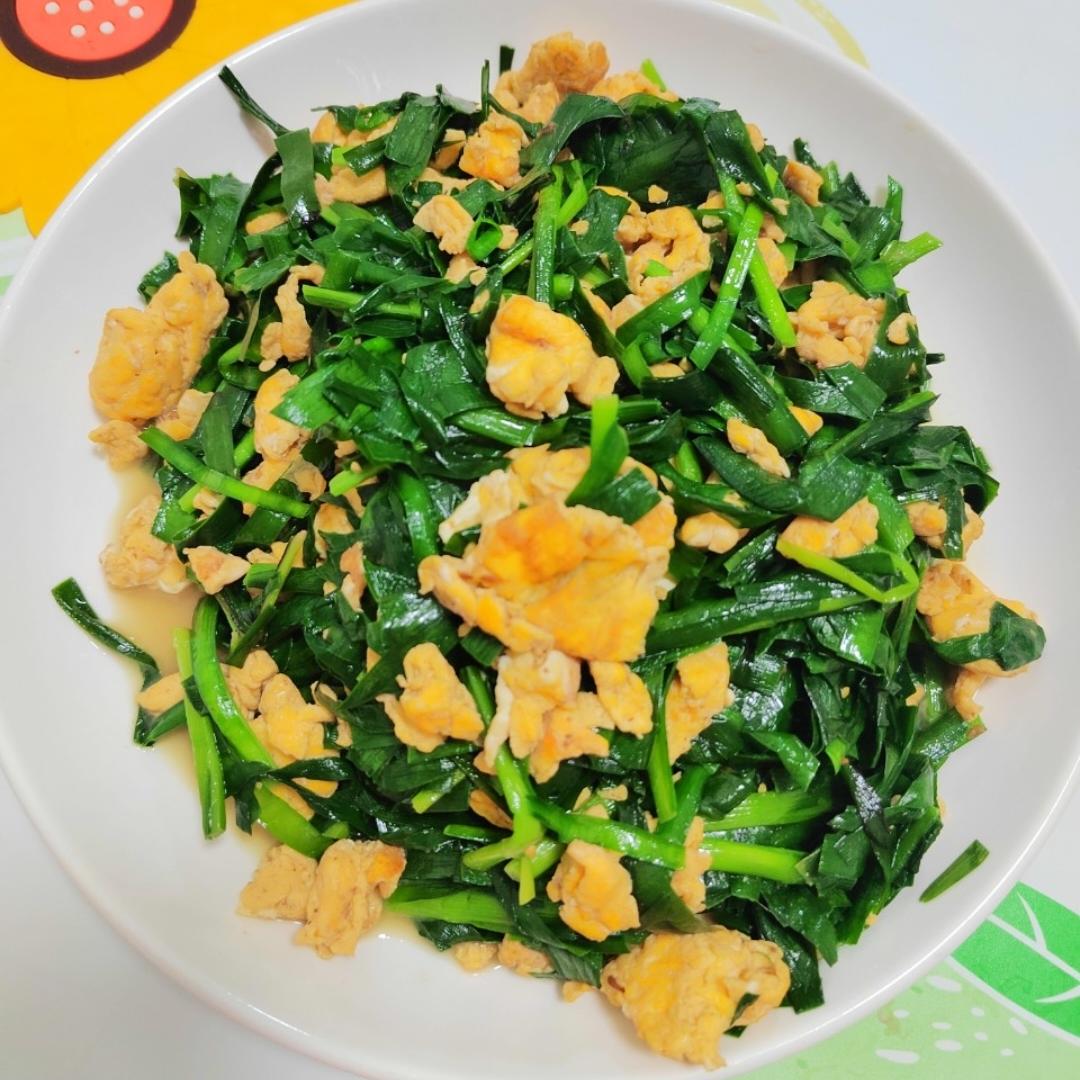 韭菜炒鸡蛋——三分钟快手下饭菜 掌握火候的秘诀