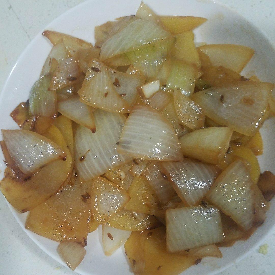 孜然洋葱土豆片