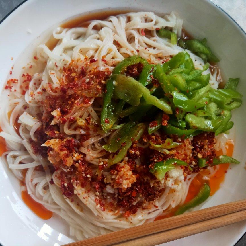 快手油泼面（细面宽面均可）