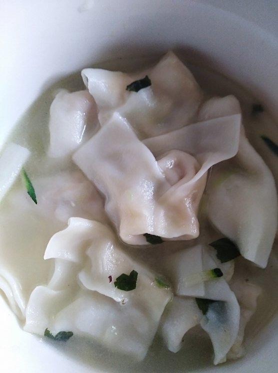 肉不柴的馄饨馅