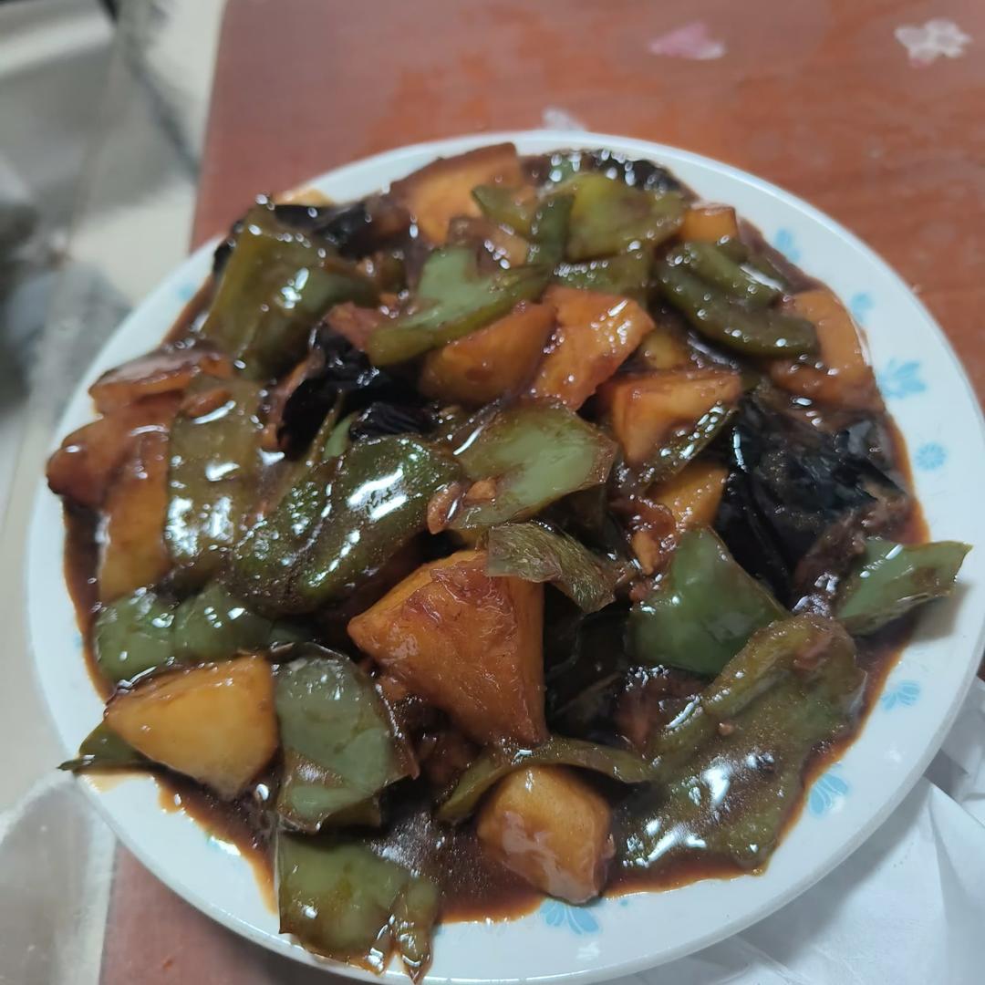 超级下饭的地三鲜