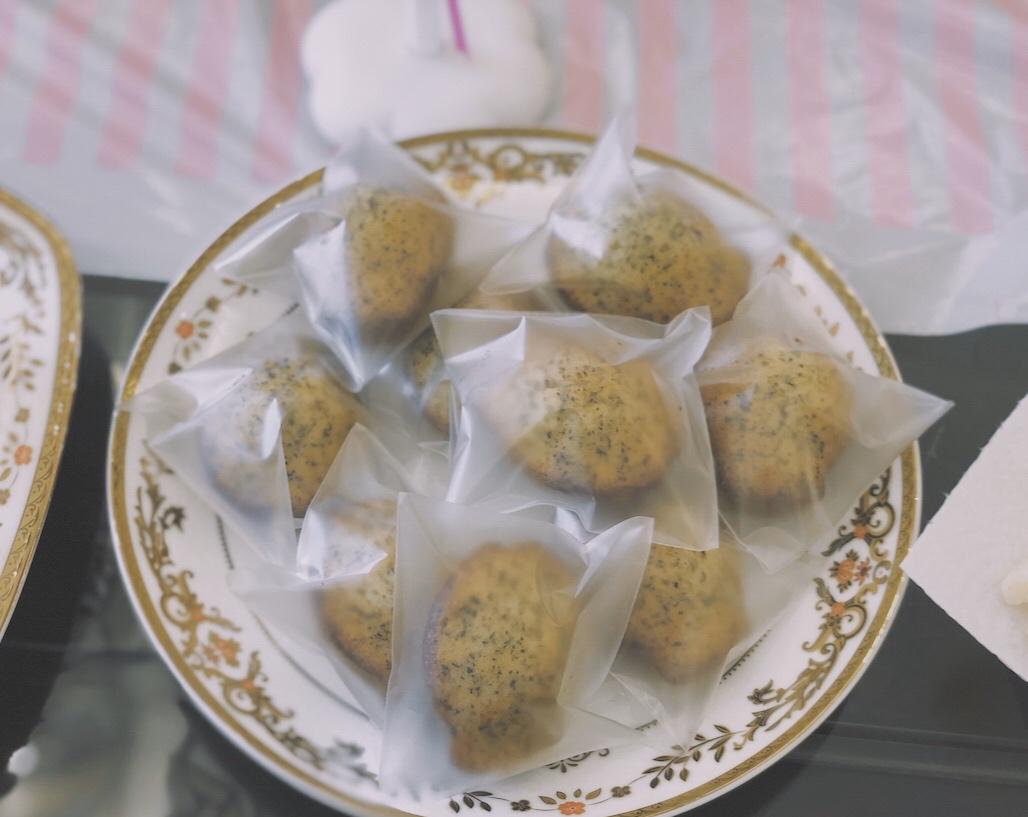 红茶柠香玛德琳