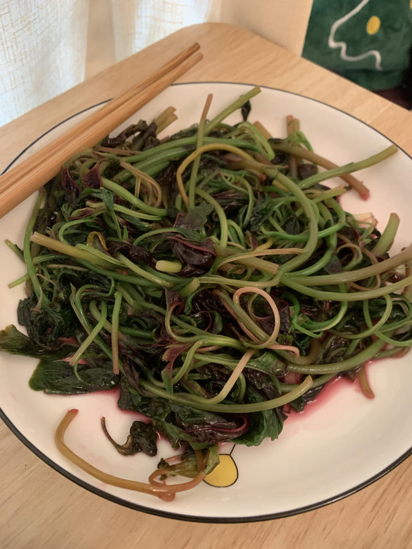 清炒红苋菜（简单菜也有窍门，一看就明白）