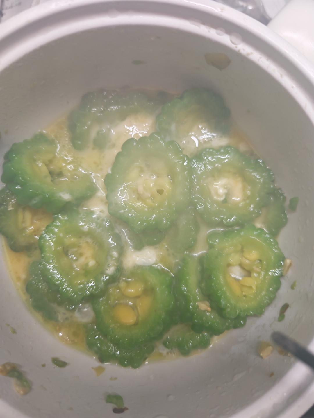 苦瓜炒蛋（清火菜）