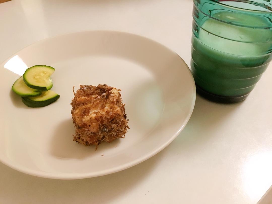 美味海苔肉松小贝