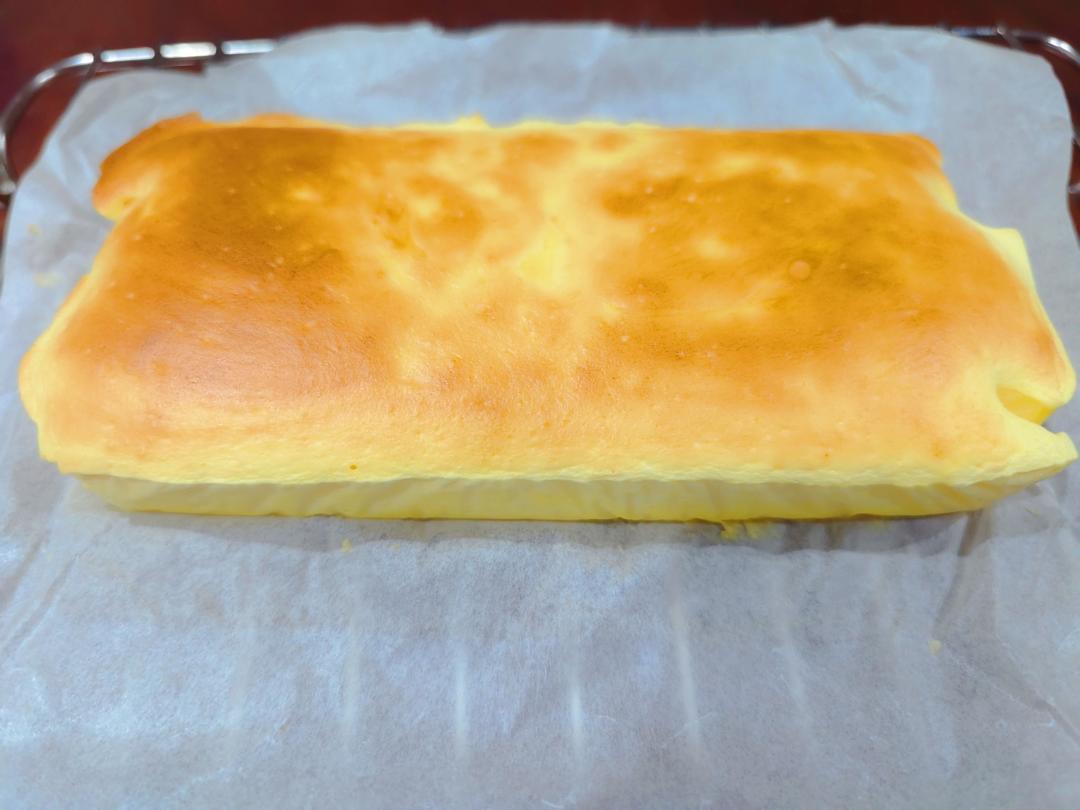 轻芝士蛋糕｜一口下去就像咬在云朵上一样