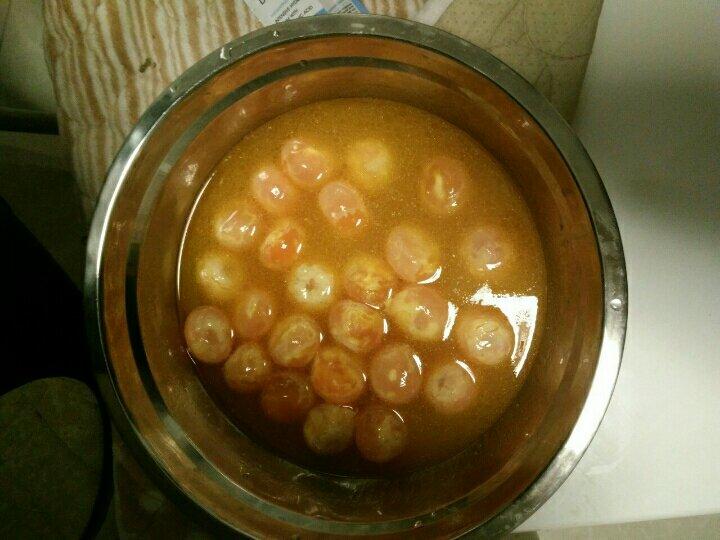 生的咸鸭蛋黄处理方法