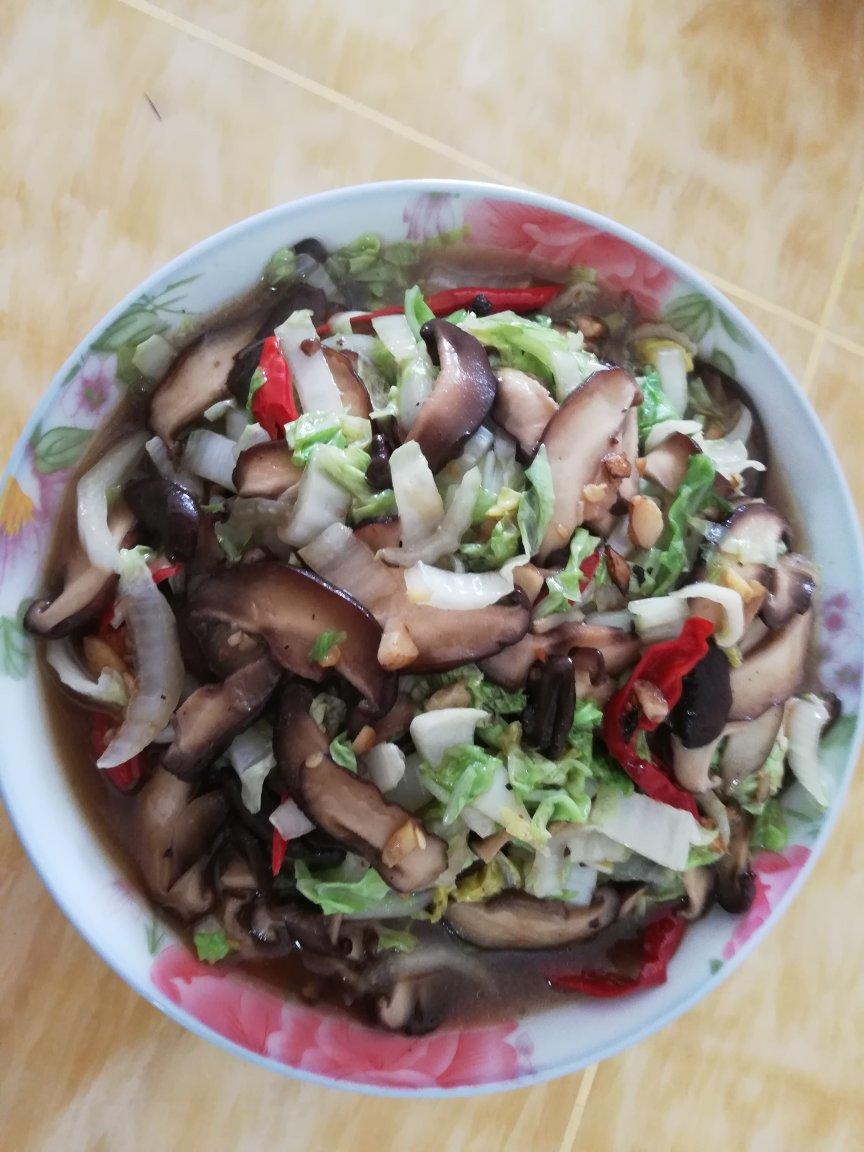 香菇炒白菜