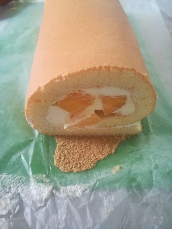 《Tinrry下午茶》教你做基础原味蛋糕卷