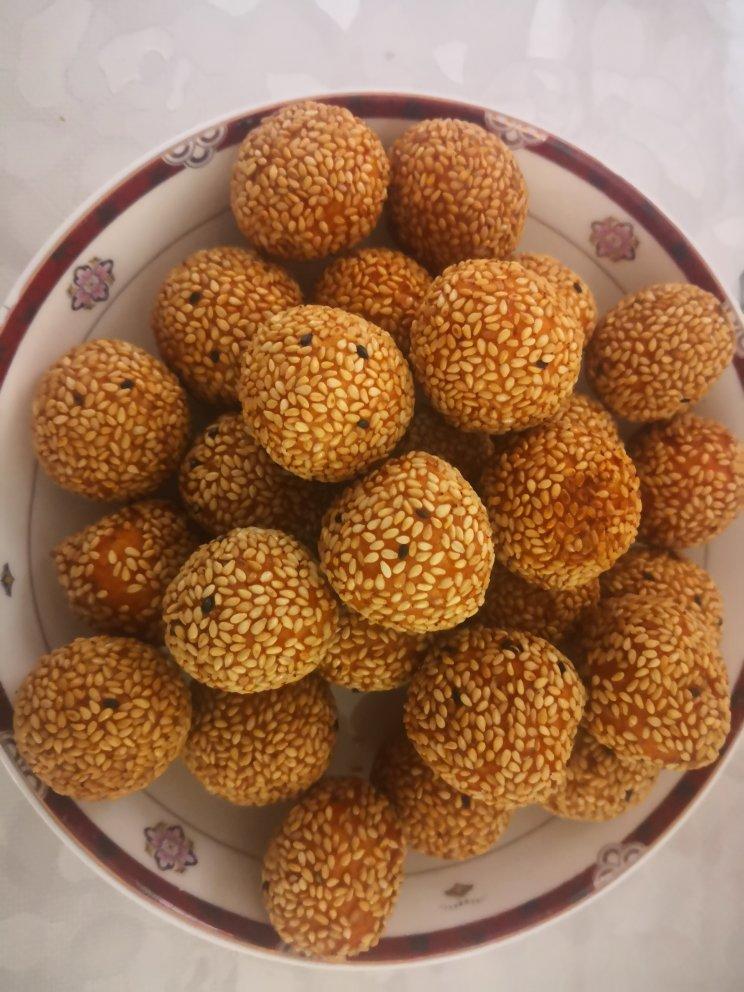 “南瓜芝麻球”聚餐必做小点心