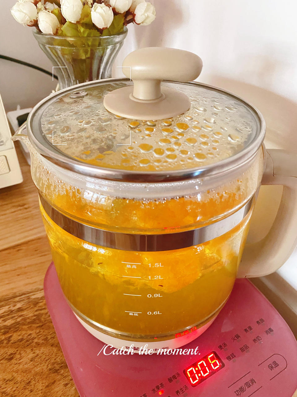 五分钟做好一杯暖暖的冰糖橘子茶