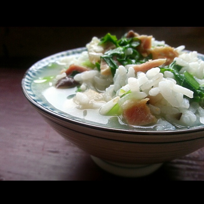 自由自在的因子做的咸肉菜泡饭