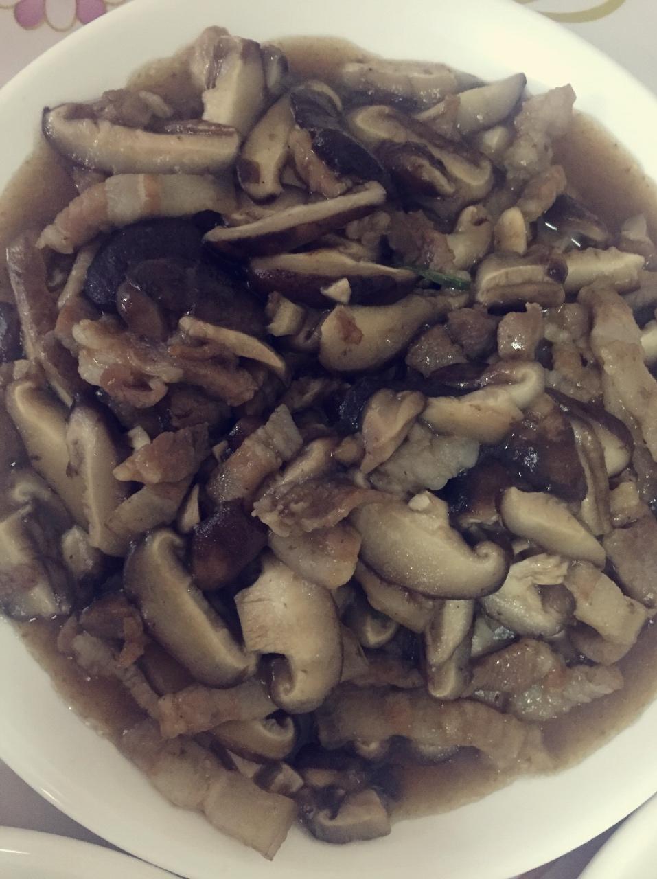 香菇炒肉
